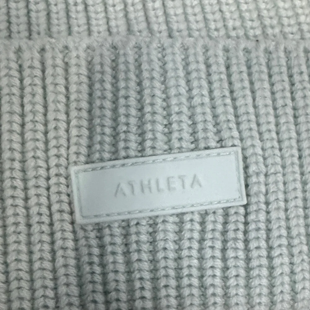 NWT Athleta Women’s Mint Green Fold-Over Knit Cozy Hour Beanie